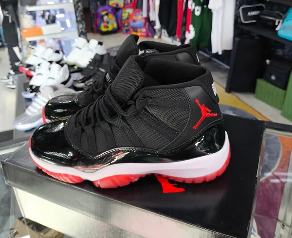 Jordan 11