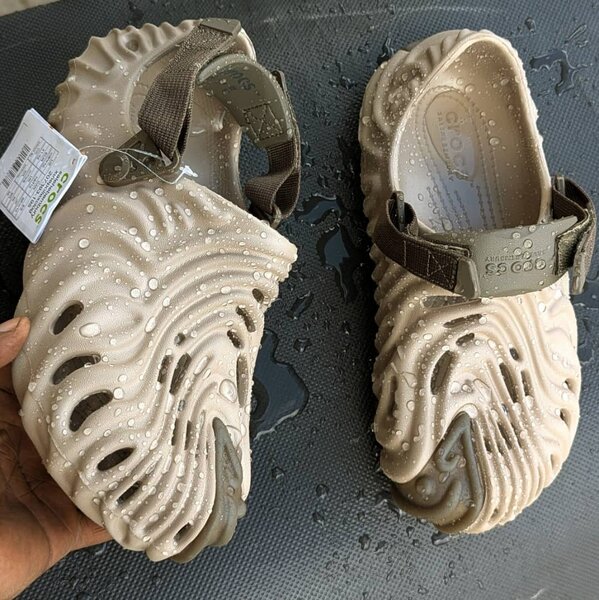 Pollex Crocs