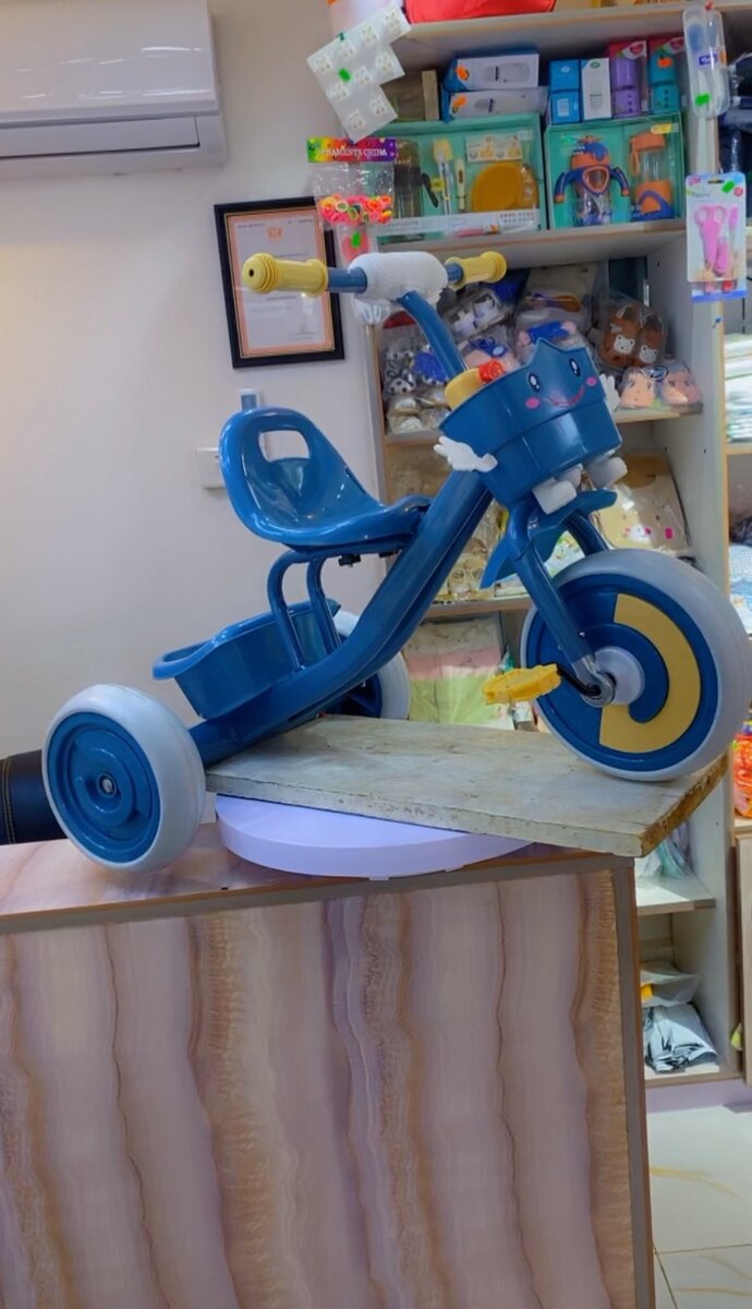Tricycle