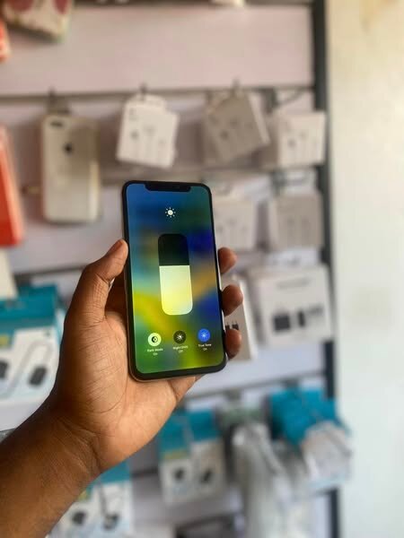 iPhone X 64Gb