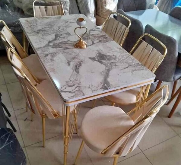Ensemble Table et Chaises en Marbre