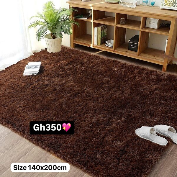 Fluffy carpet