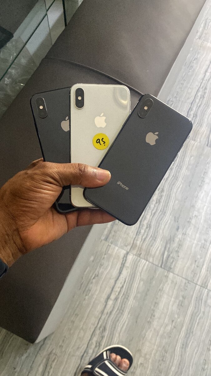iPhone XS 64/256