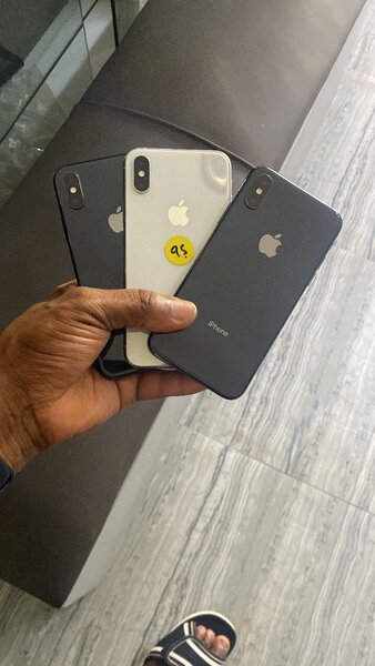 iPhone XS 64/256
