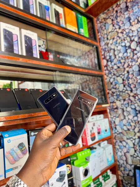 Galaxy S10 SIM1