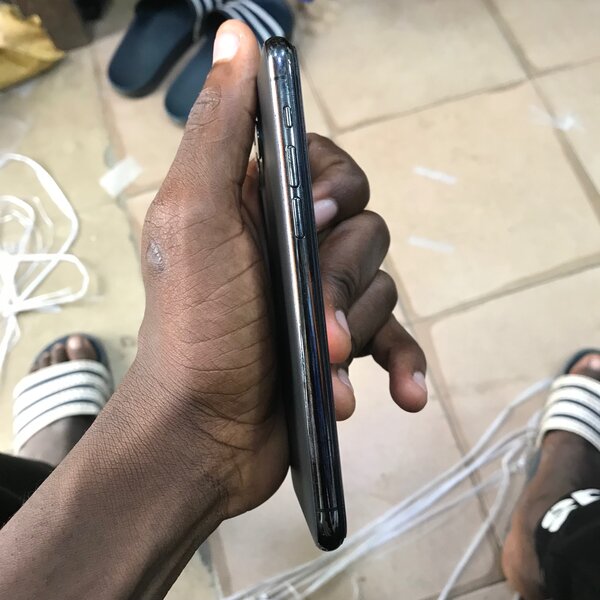 iPhone 11 Pro