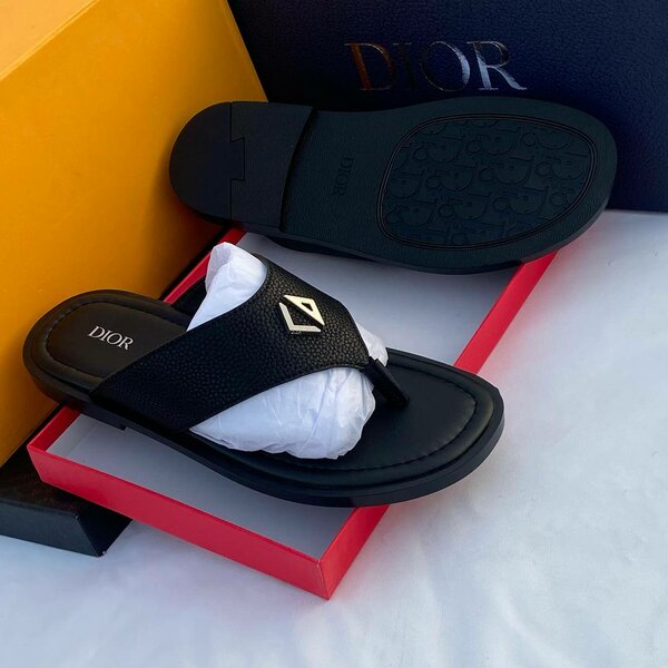 Fashion slippers
