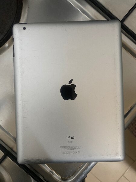 Apple iPad Gris 16GB Wi-Fi