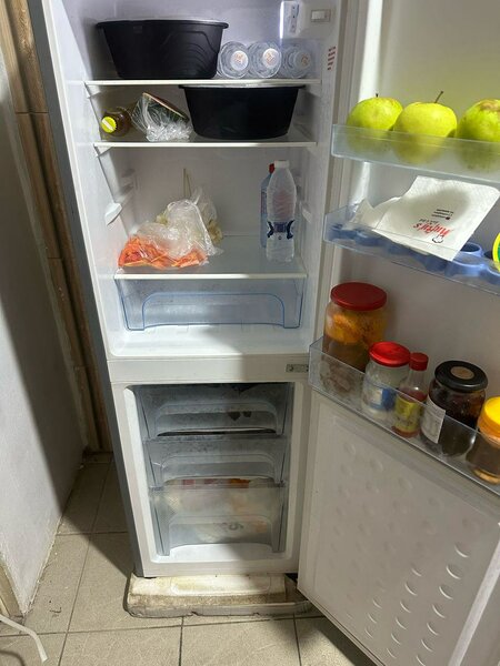 Bruhm fridge