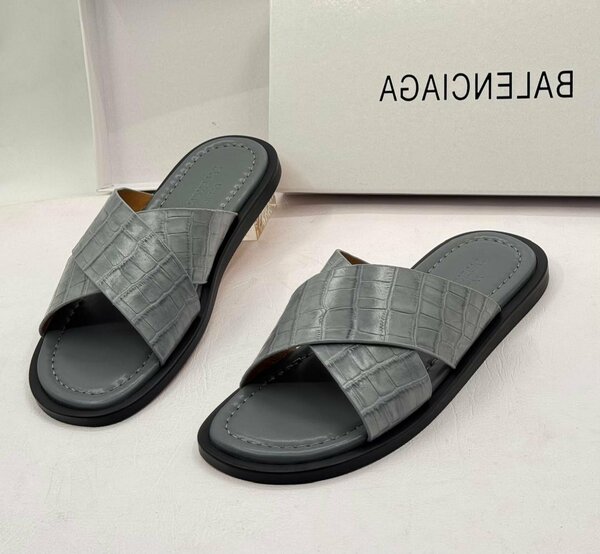 BALENCIAGA SLIPPERS