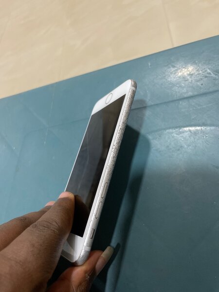 iPhone 7