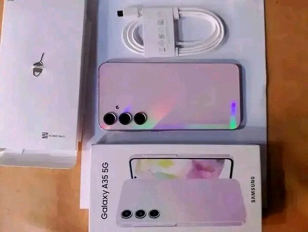 Samsung Galaxy A35 5G Smartphone