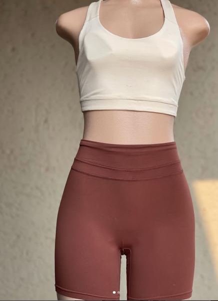 Shorts brown