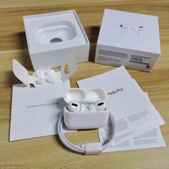 iPhone AirPods