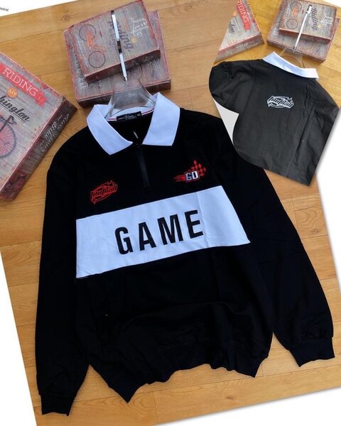 Mens top