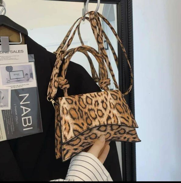 Sac motif panthère