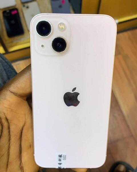 iPhone 13