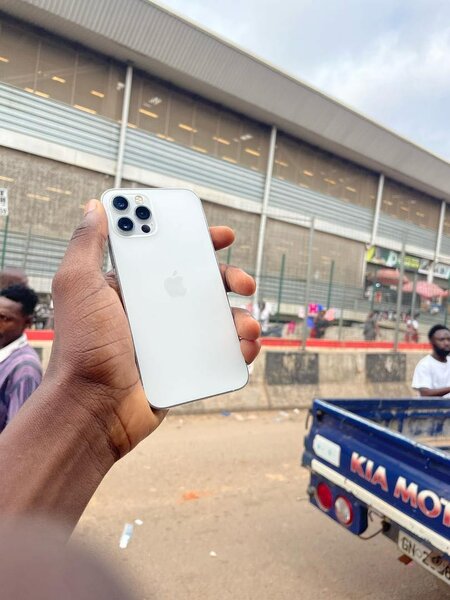 iPhone 12 Pro 128