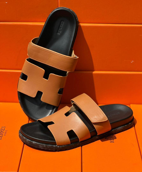 Tongs homme hermes