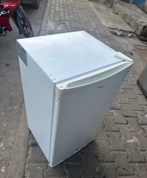 Petit réfrigérateur compact