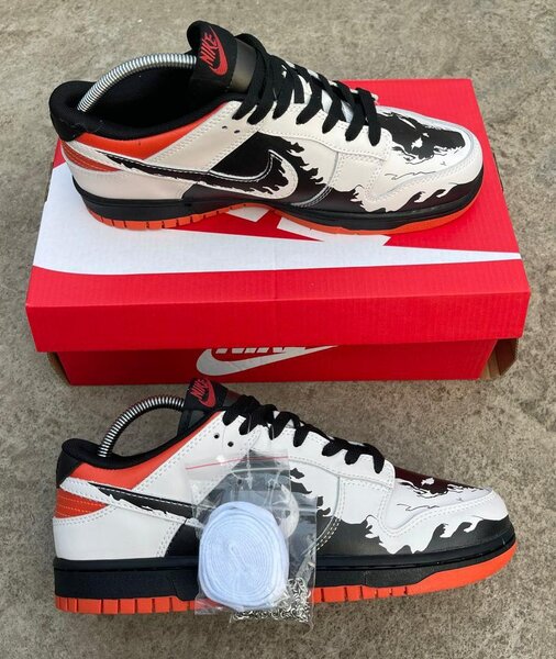 Nike