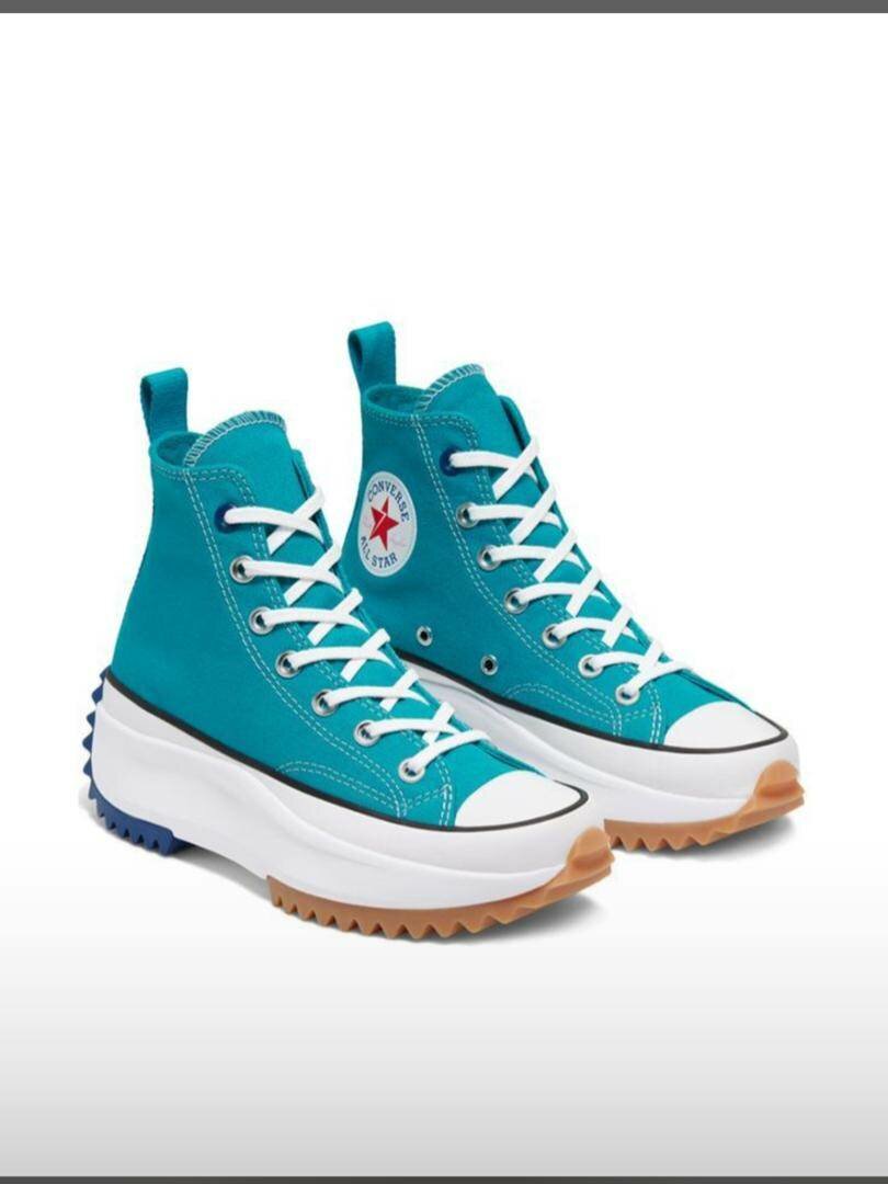 Chaussure montante