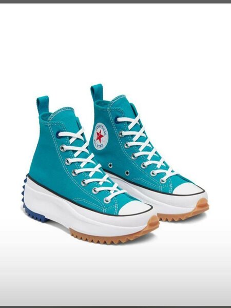 Chaussure montante