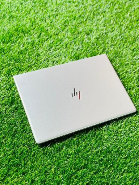 Ordinateur portable puissant et élégant