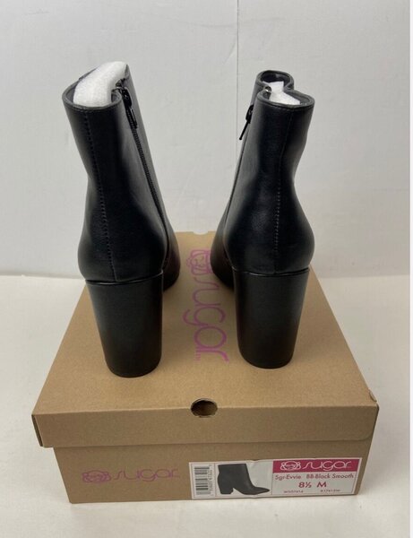 Ankle boots