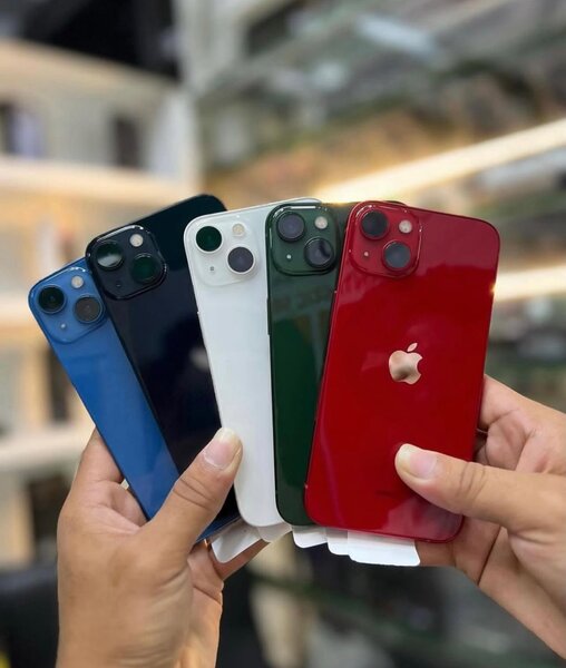 iPhone 13