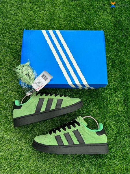 Adidas campus
