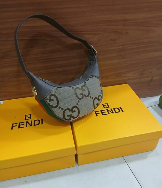 Arm bag