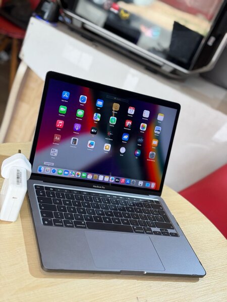 MacBook Pro 8G RAM