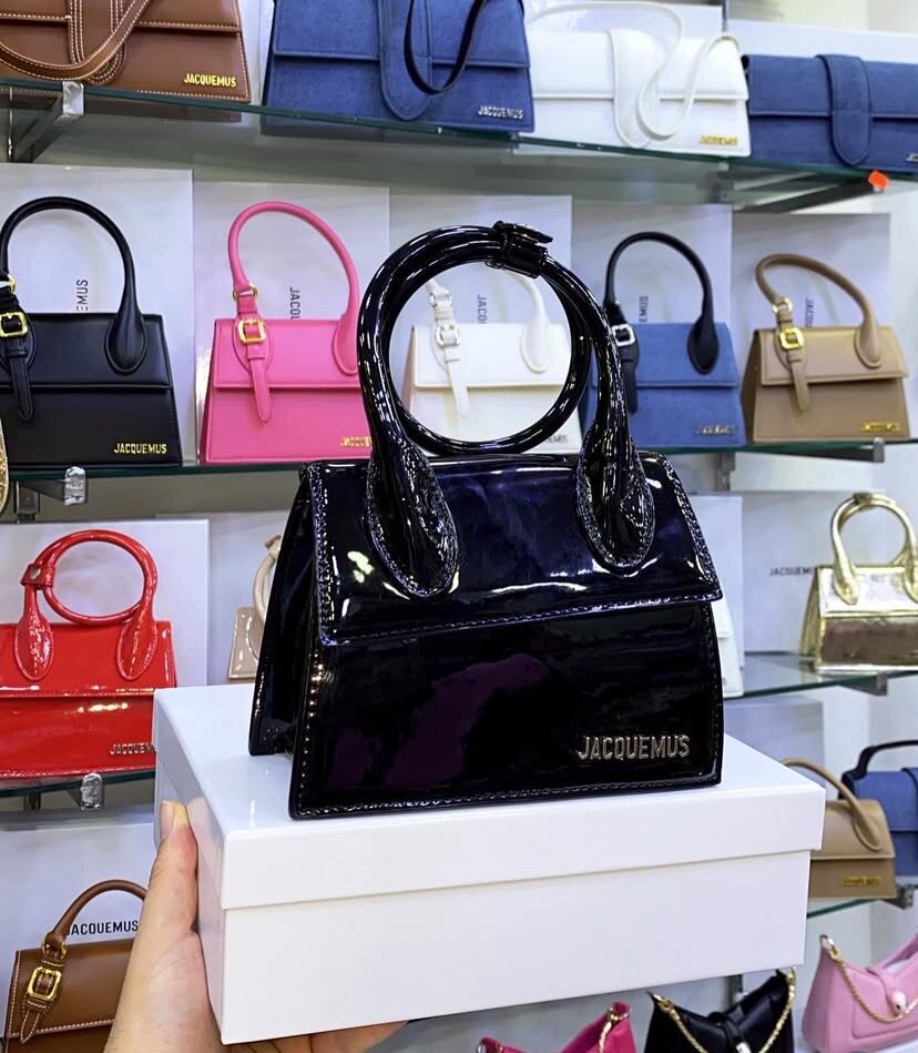 Ladies bag