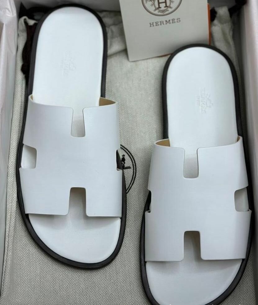 Sandales blanches de luxe