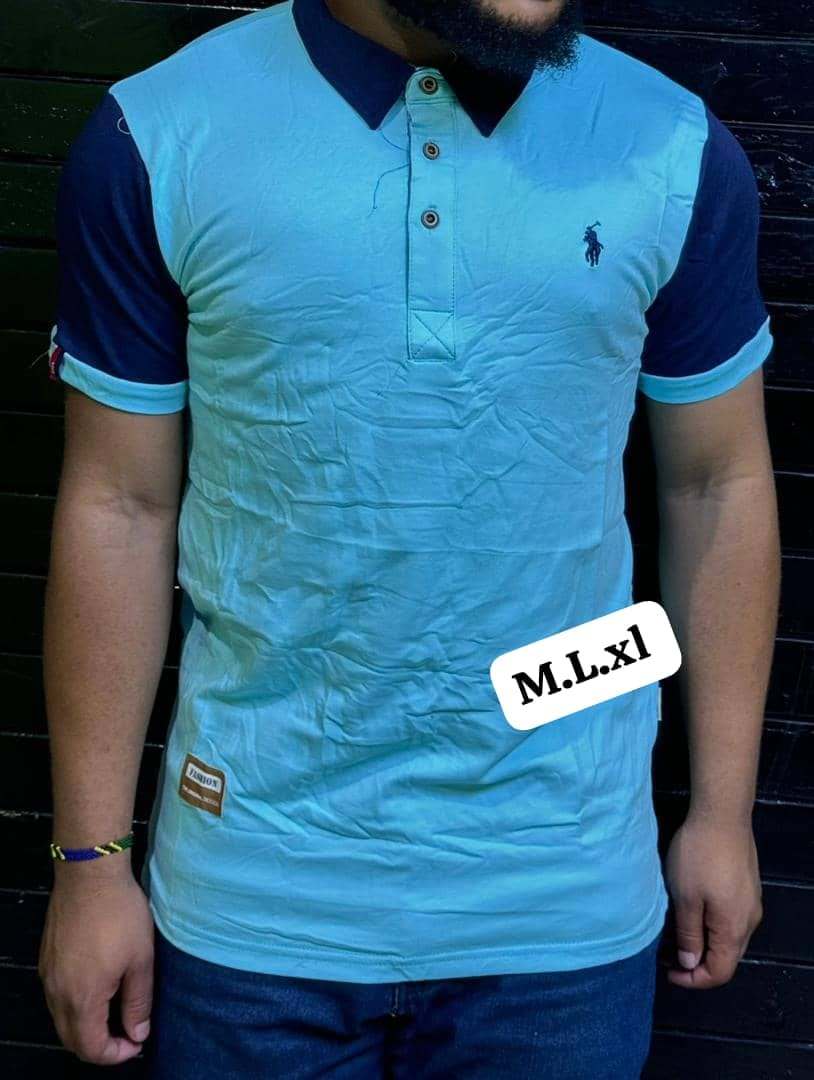 T-shirt bleu