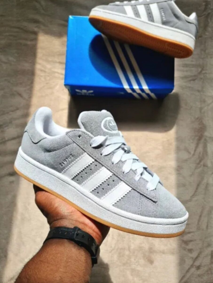 Adidas campus