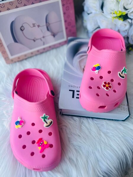 Crocs