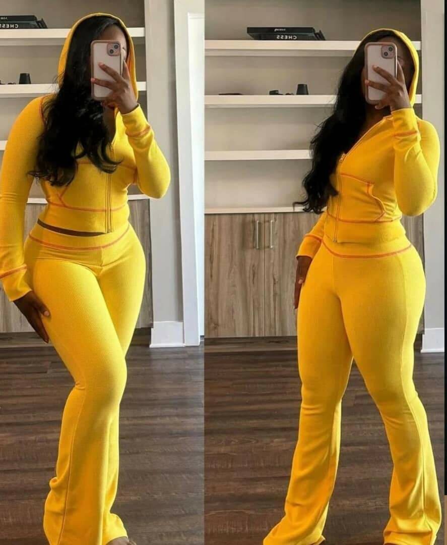 Ensemble de survêtement jaune