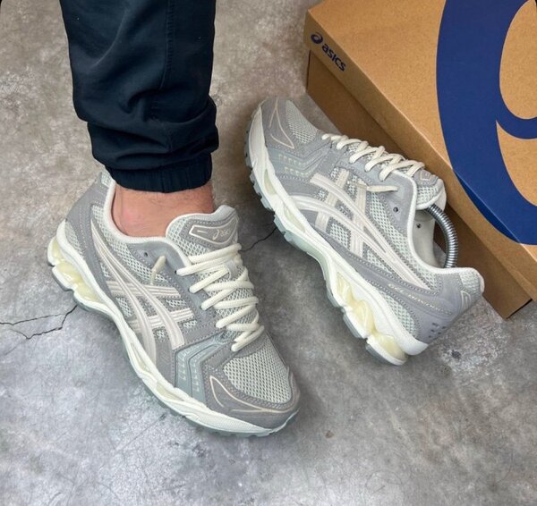 ASICS