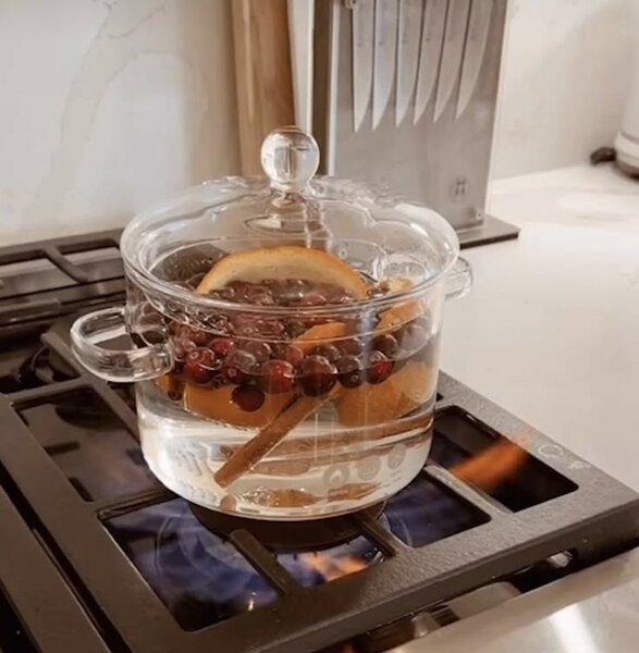 Glass cooking pot