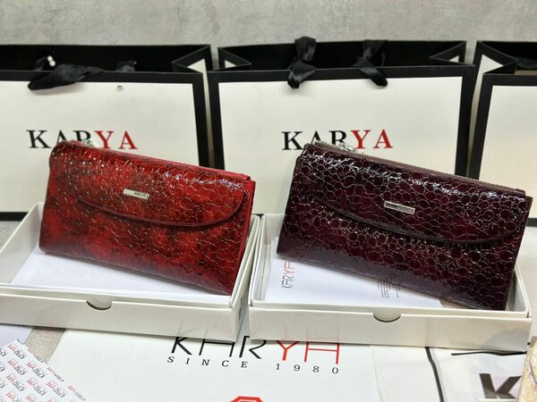 KARYA/ нат кожа/бесплатная доставка