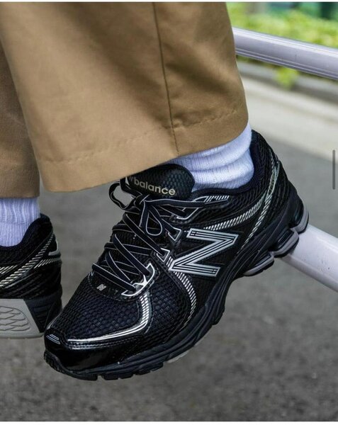 Unisex sneakers