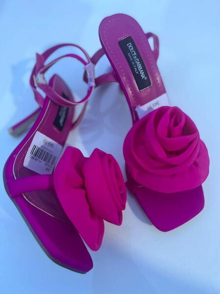 Ladies heel