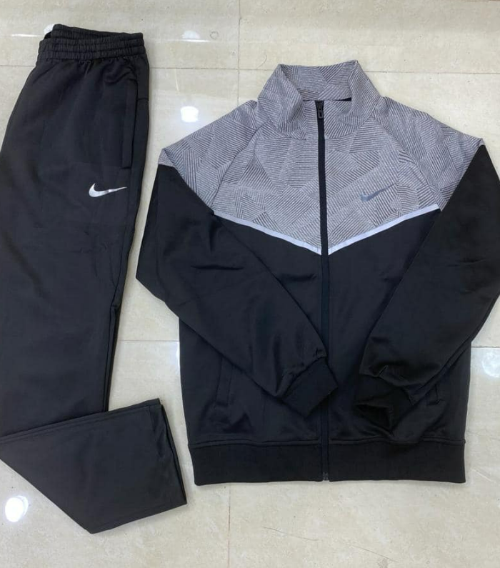 Sport suit