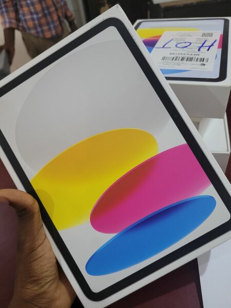 iPad 10th Gen