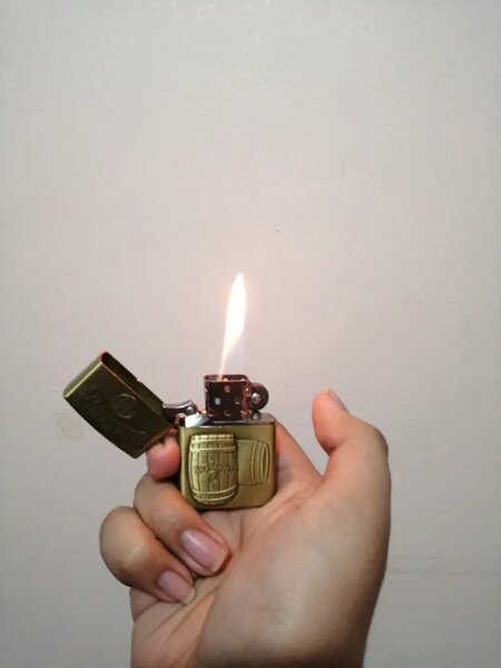 Kerosene refill lighter