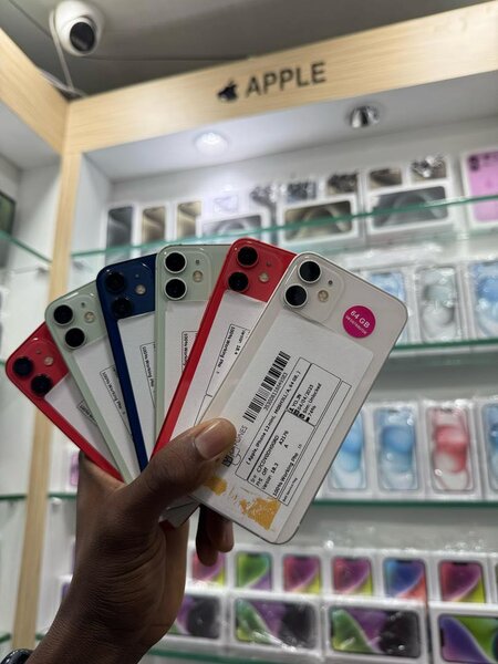iPhone 12 simple