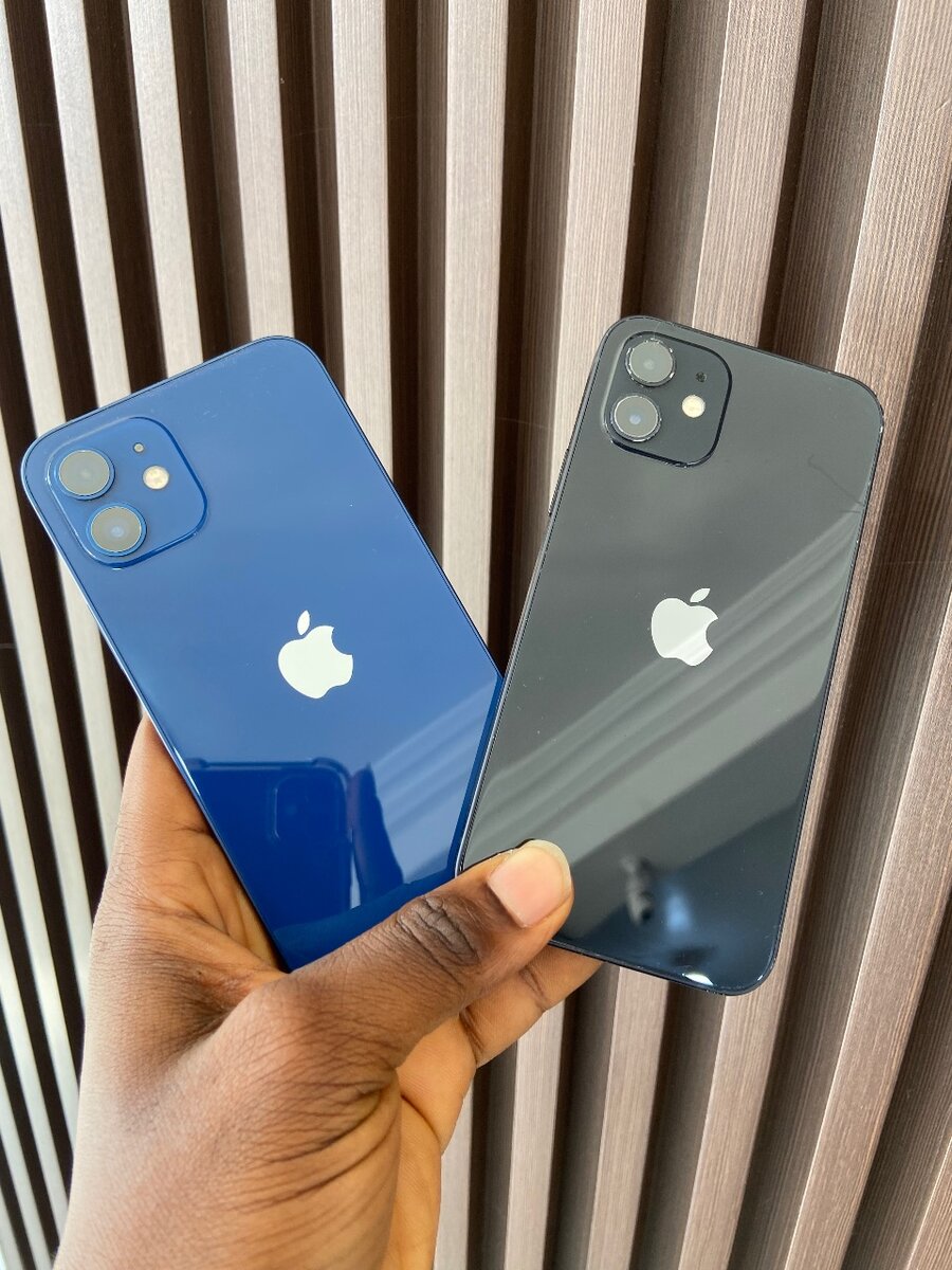 iPhone 12
