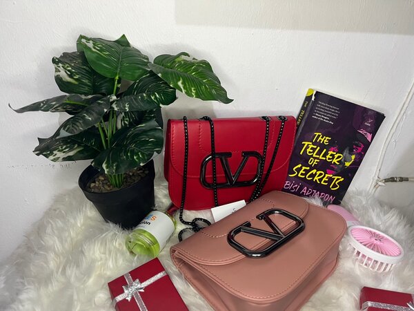Ladies side bag